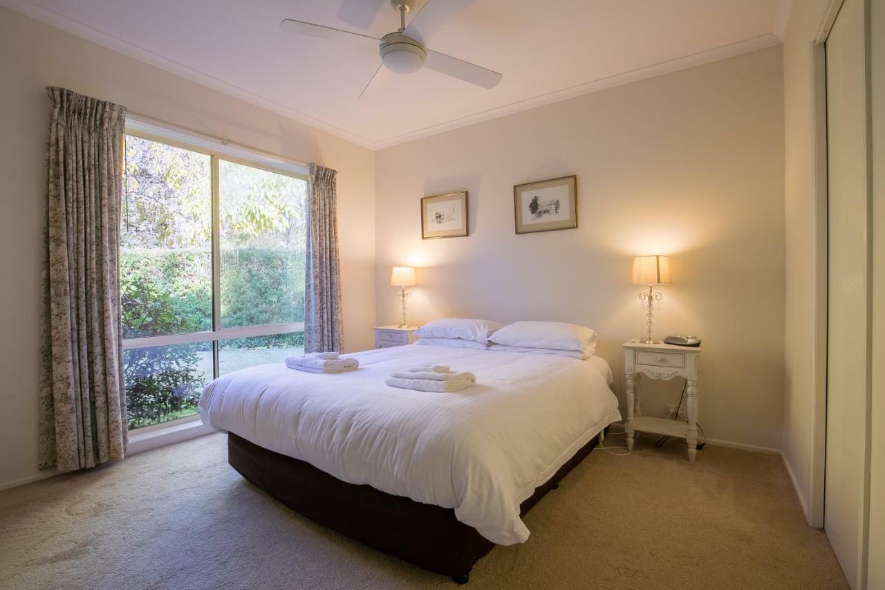 The Birch House - Silver Birches Accommodation Bright Ngoại thất bức ảnh